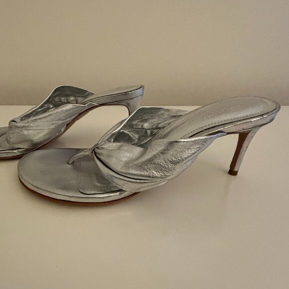 Schutz Willow Silver Metallic Leather Thong Sandals - Picture 3 of 6
